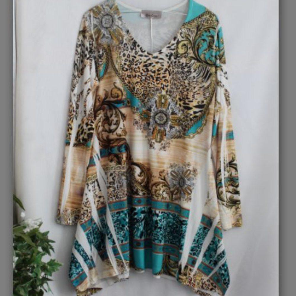 Cover Charge Tunic Beautiful Pattern Med Hi Low